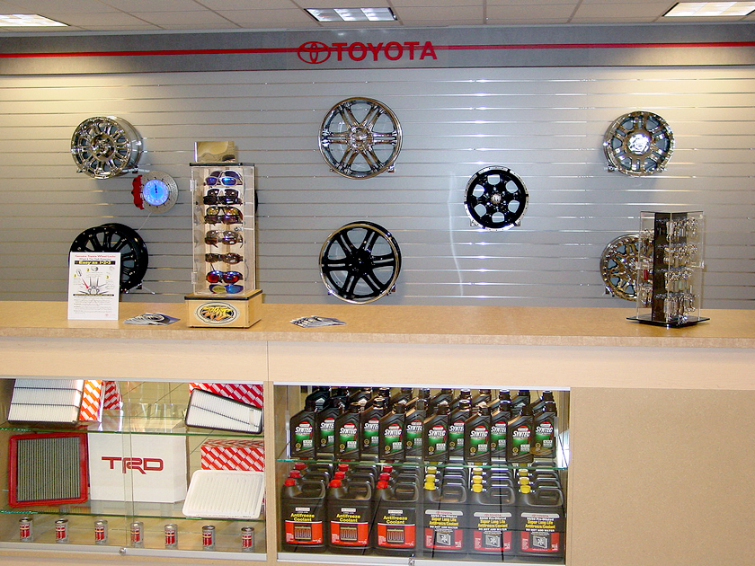 Escondido Toyota Truck Center