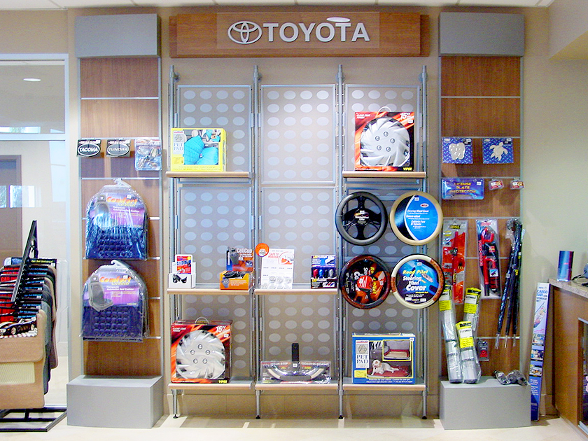 Toyota of Huntington Beach
