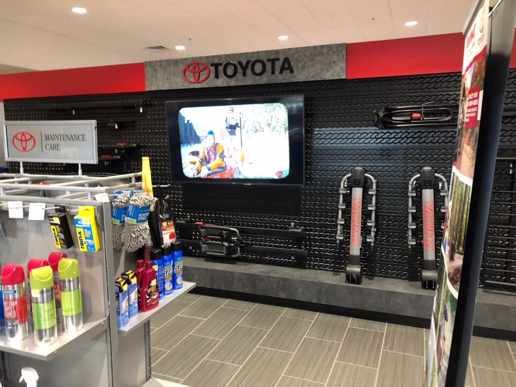 Bakersfield Toyota, Bakersfield, CA